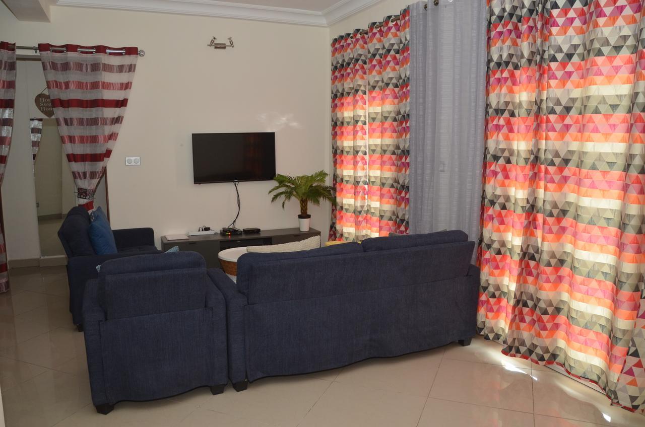 Le Buffle Noir Appart D'Hotes Douala Exteriör bild